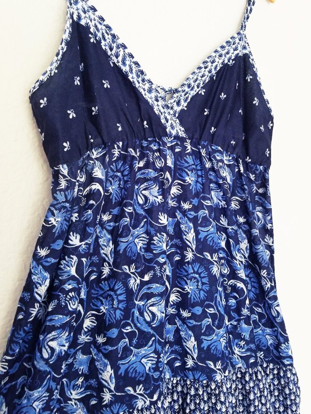 H&M L.O.G.G Blue Tiered Maxi Dress Surplice V Neck Lightweight Cotton Size 12 - Picture 6 of 16